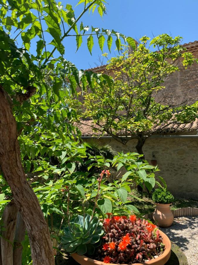 Domaine La Condamine Crillon Le Brave Hotel Exterior foto